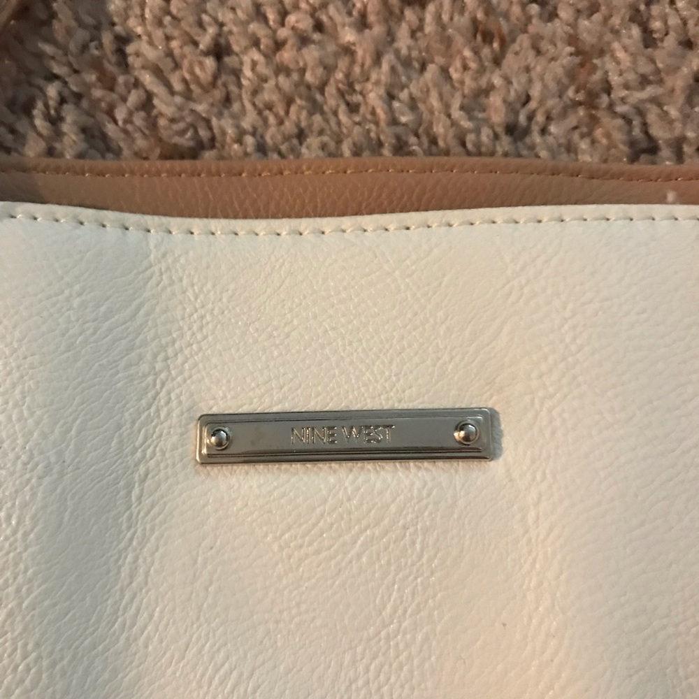 Pocketbook - Picture 2 of 2